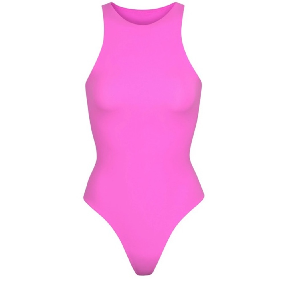 SKIMS Fits Everybody Neon Orchid Bodysuit